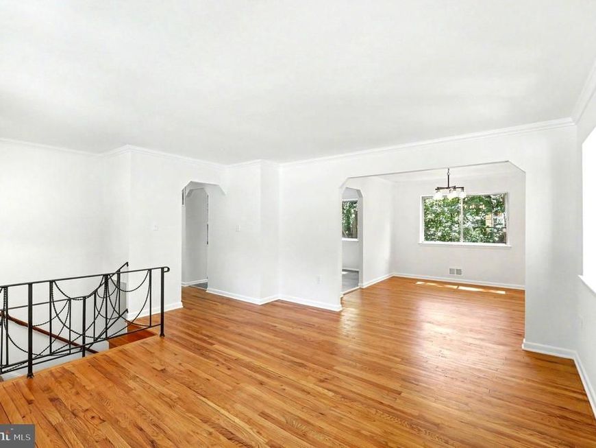 5014 Woodford Lane, Upper Marlboro, MD 20772 Main Photo