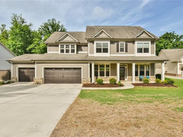 5930 Mountain Laurel Walk, Flowery Branch, GA 30542