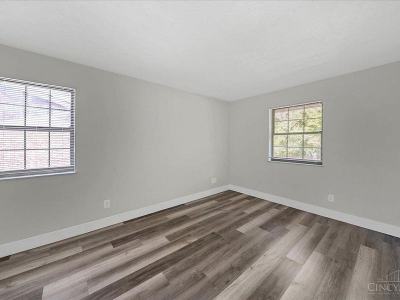2382 W North Bend Road, Cincinnati, OH 45239 Photo 16