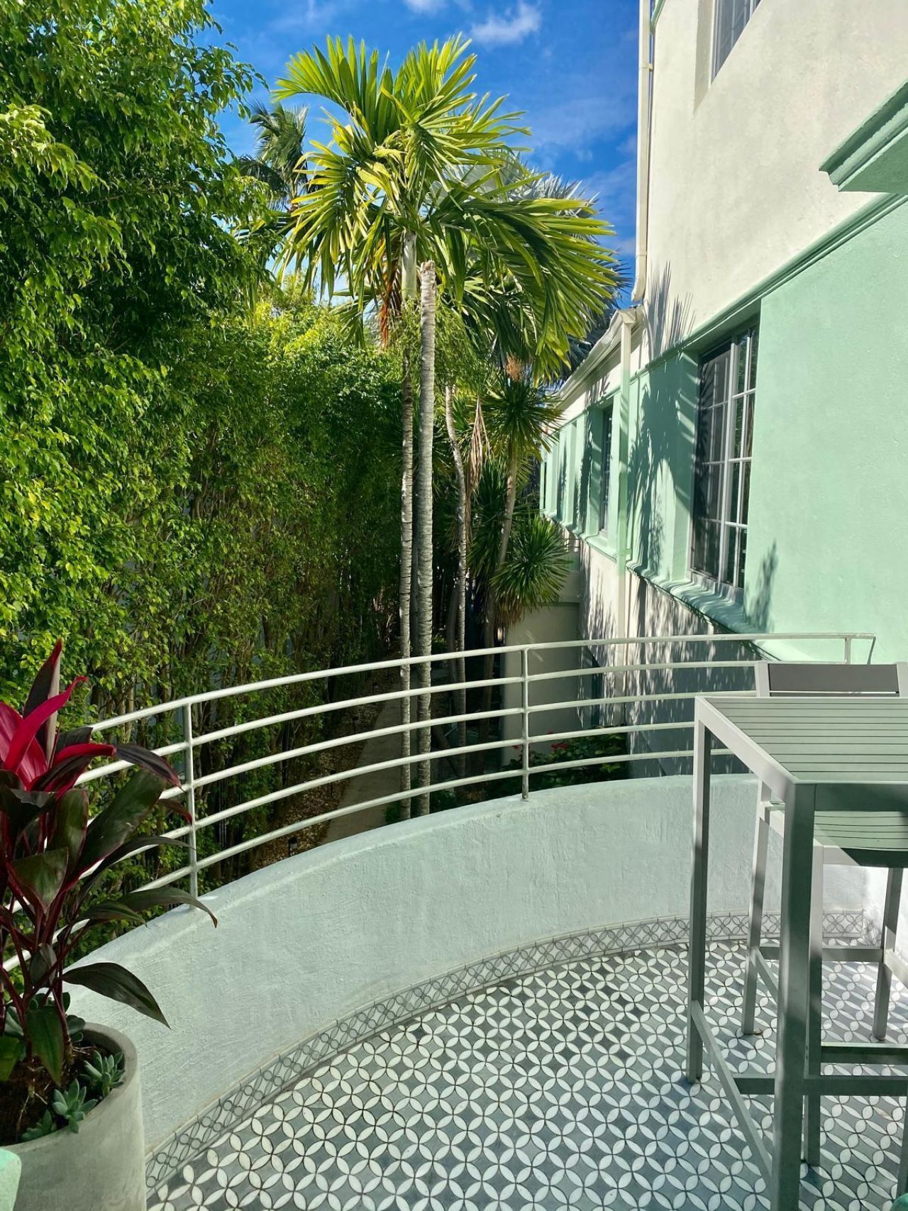 815 Euclid Avenue, Unit 10, Miami Beach, FL 33139 Photo