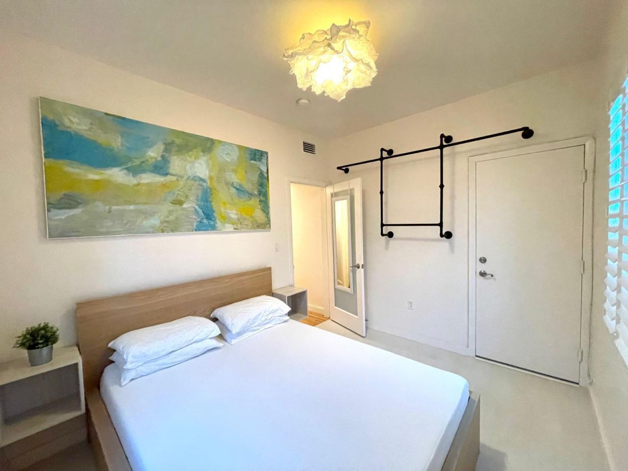 815 Euclid Avenue, Unit 10, Miami Beach, FL 33139 Photo