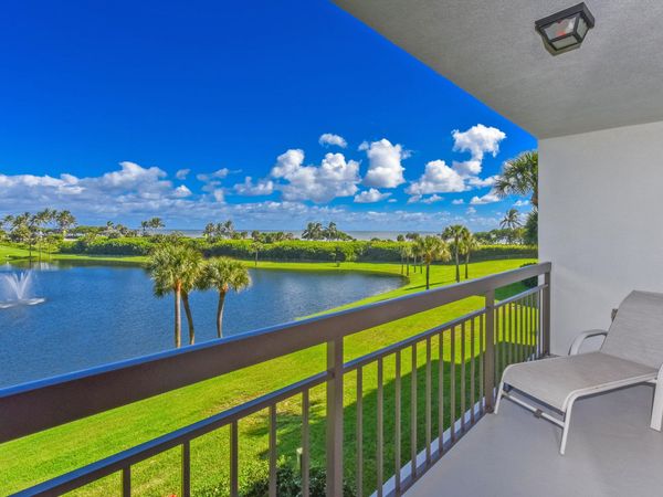 601 S Seas Drive, Unit 303, Jupiter, FL 33477