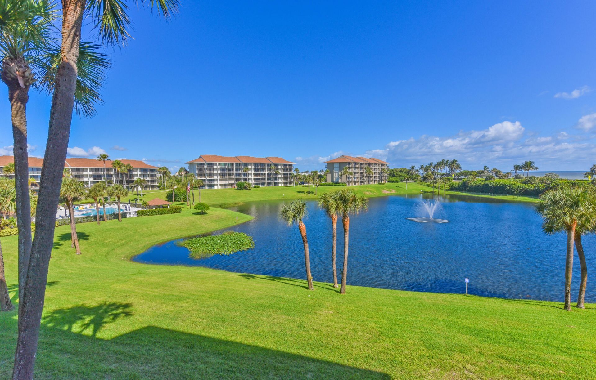 601 S Seas Drive, Unit 303, Jupiter, FL 33477 Photo