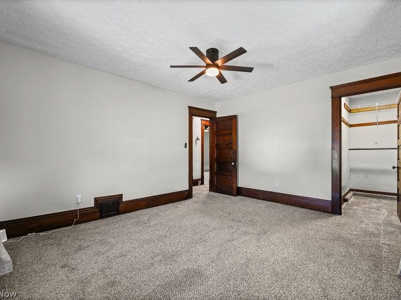 2395 East Avenue, Akron, OH 44314 Photo 21