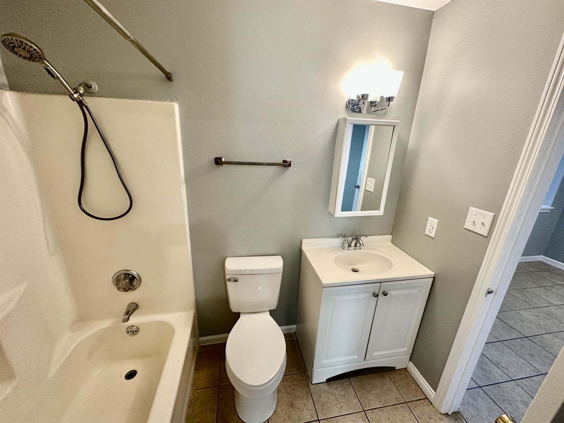755 Burcale Rd.  Photo 13