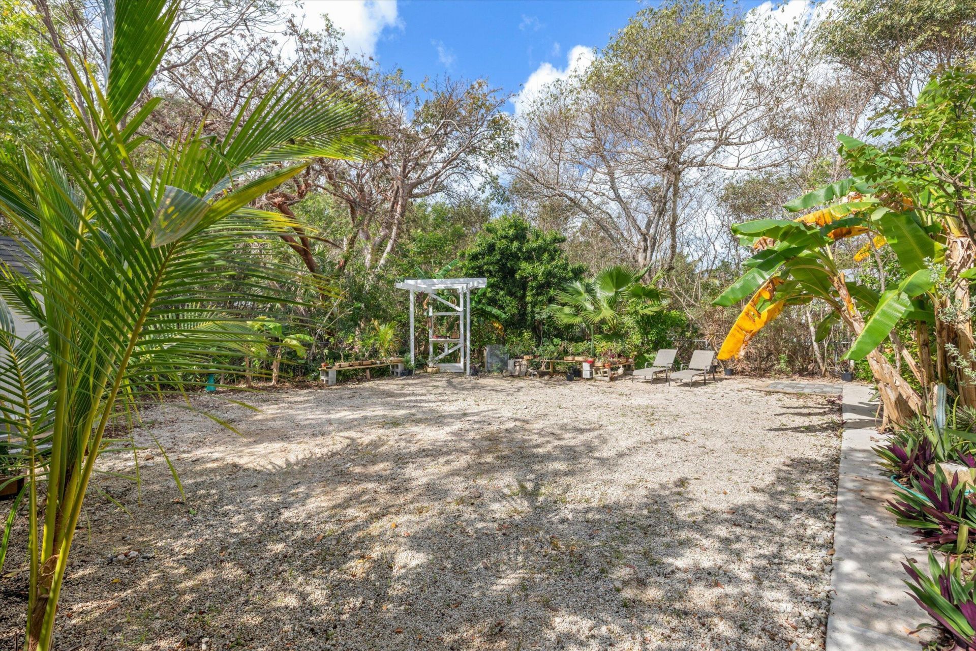 29284 Coconut Palm Drive, Big Pine Key, FL 33043 Photo