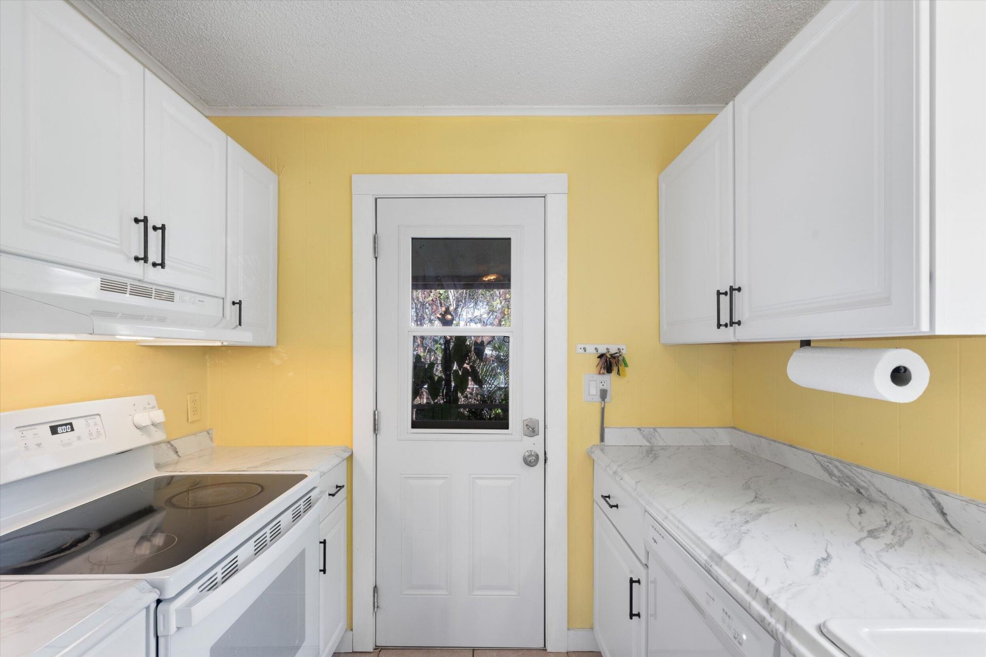 29284 Coconut Palm Drive, Big Pine Key, FL 33043 Photo