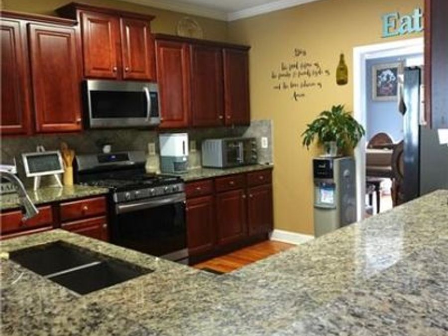 Property Image 8