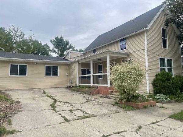 110 15th Street, Logansport, IN 46947