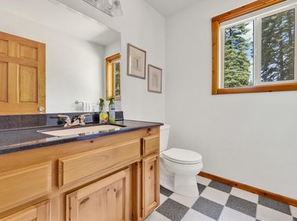 1219 Lynx Road , Lake Almanor, CA 00000 Photo