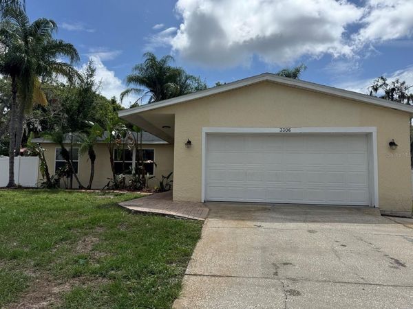 3306 LAKE SAXON DRIVE , LAND O LAKES, FL 34639