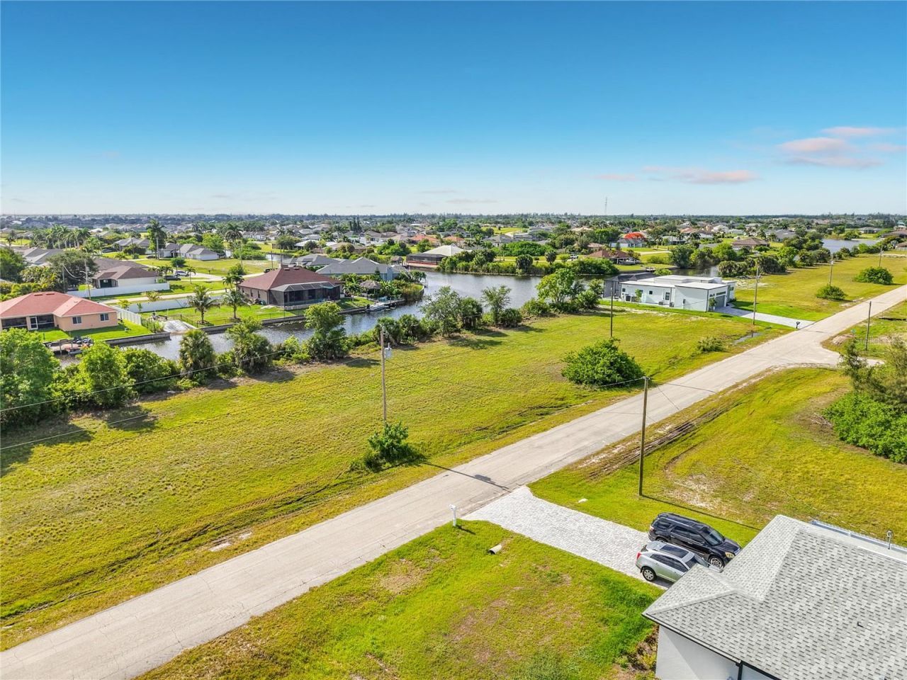 407 NW 31st Place , Cape Coral, FL 33993 Photo