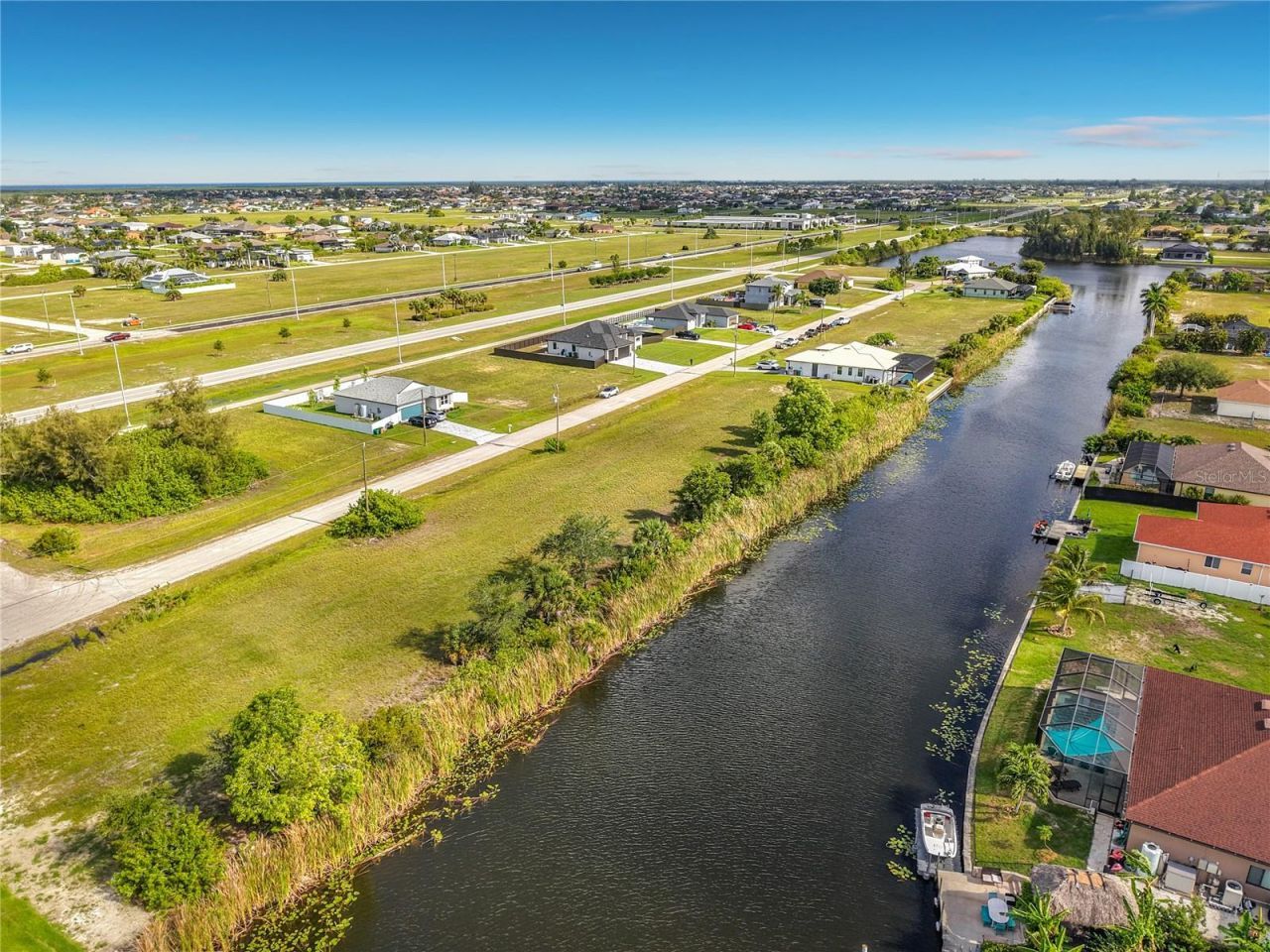 407 NW 31st Place , Cape Coral, FL 33993 Photo