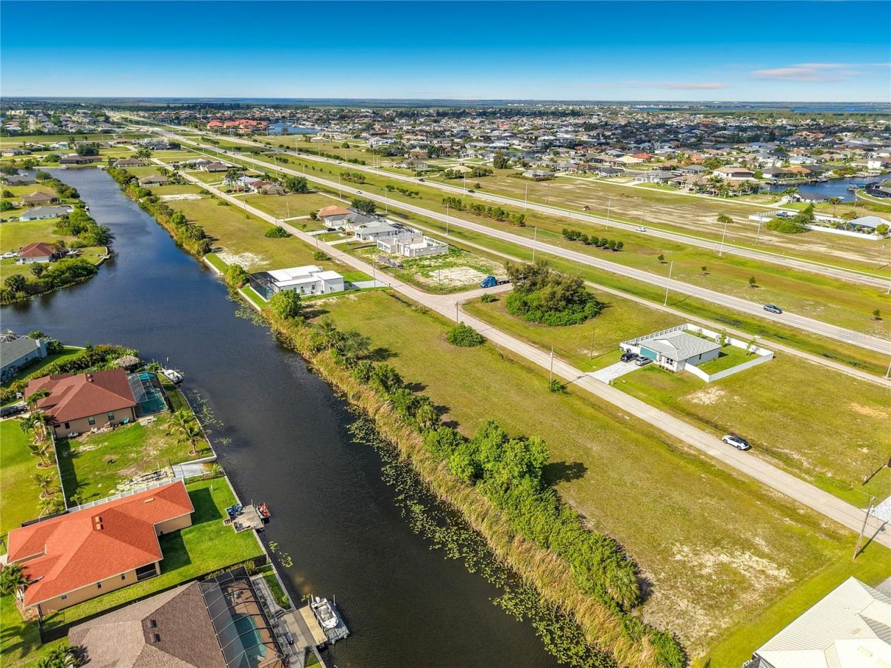 407 NW 31st Place , Cape Coral, FL 33993 Photo