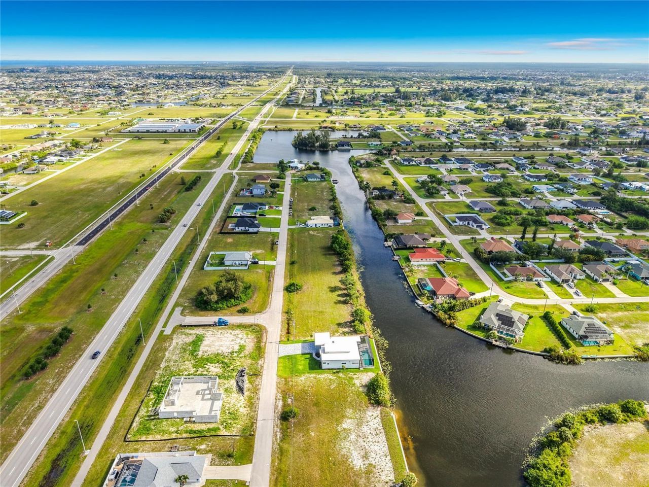 407 NW 31st Place , Cape Coral, FL 33993 Photo