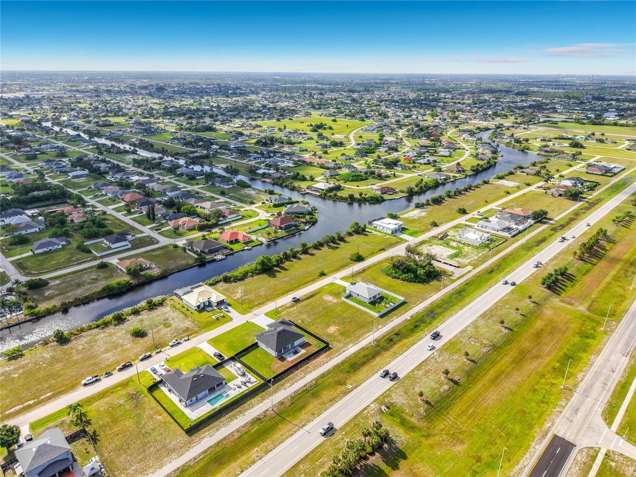 407 NW 31st Place , Cape Coral, FL 33993 Photo
