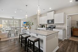 814 Huxley Lane  photo 4