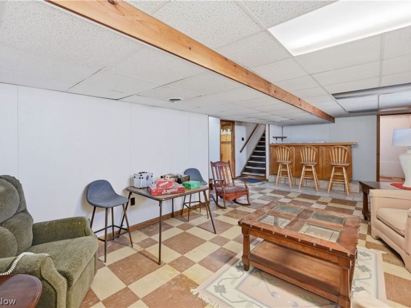 3815 Loma Vista Drive, Youngstown, OH 44511 Photo 19