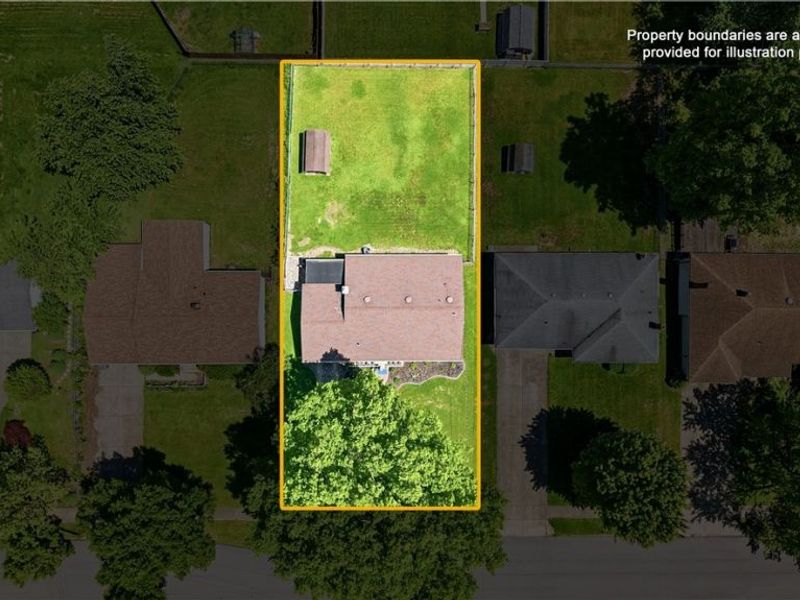 3815 Loma Vista Drive, Youngstown, OH 44511 Photo 28