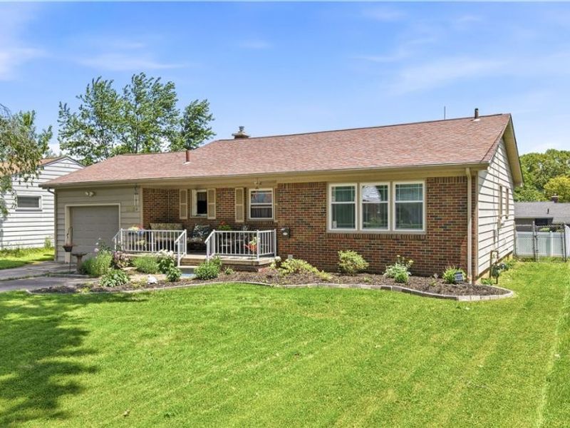 3815 Loma Vista Drive, Youngstown, OH 44511 Photo 3