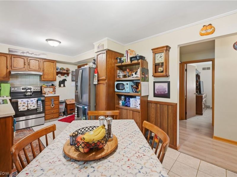 3815 Loma Vista Drive, Youngstown, OH 44511 Photo 9