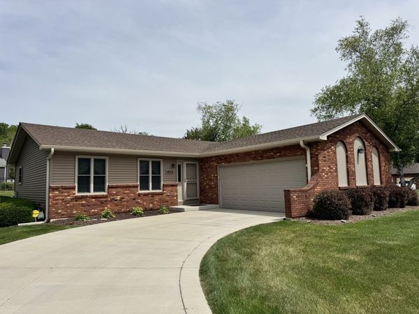 1900 Powder River Path , Elgin, IL 60123