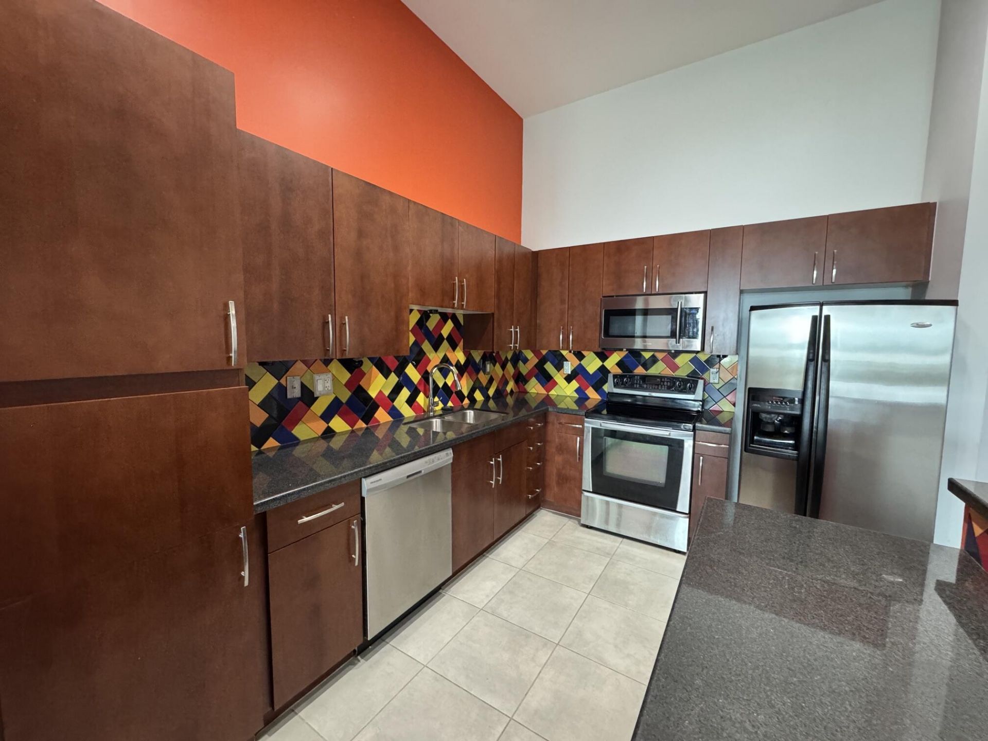 300 S Australian Avenue, Unit 111, West Palm Beach, FL 33401 Photo