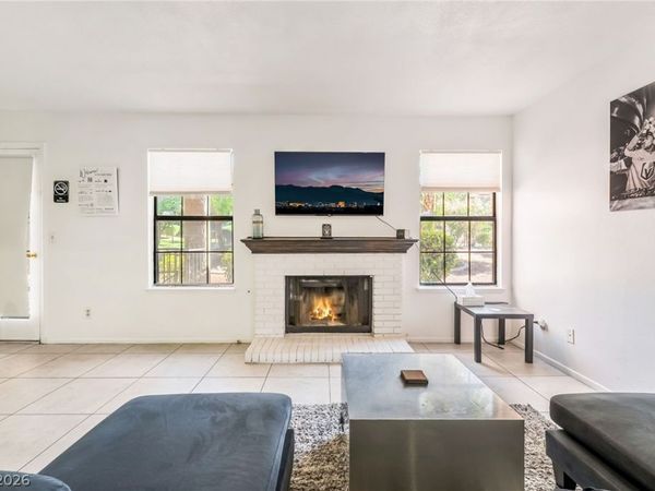 5576 W Rochelle Avenue , Unit 22A, Las Vegas, NV 89103