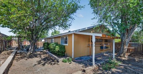 409 Sierra Street, Fernley, NV 89408 Photo