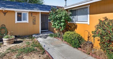 409 Sierra Street, Fernley, NV 89408 Photo