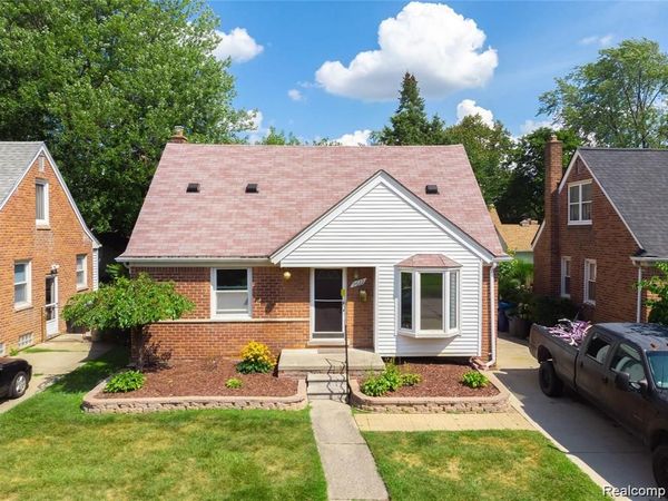 9622 Seminole, Redford Twp, MI 48239