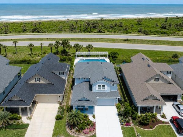 20 LOS LAGOS , PALM COAST, FL 32137