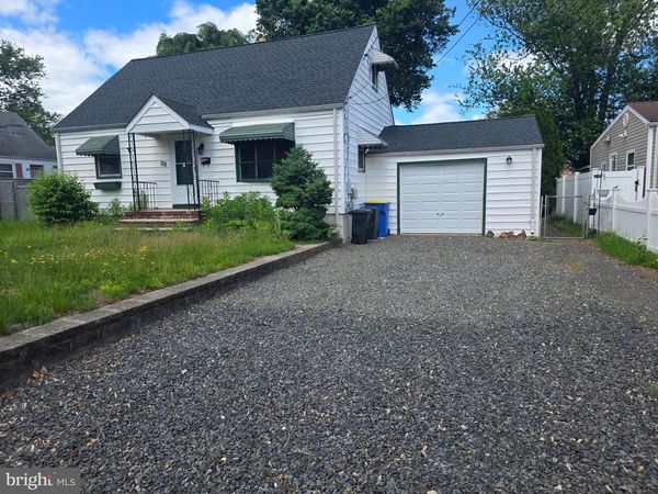 27 KOEHLER DRIVE , SOUTH BOUND BROOK, NJ 08880