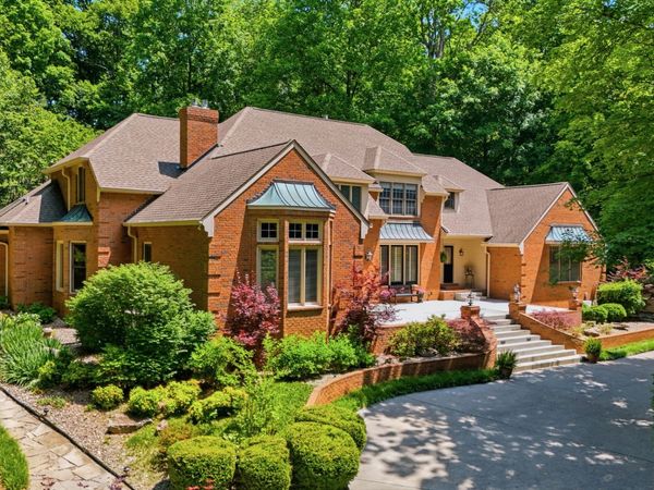 100 Qualls Ct , Springfield, TN 37172