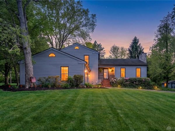 141 Camelot Drive, Urbana, OH 43078