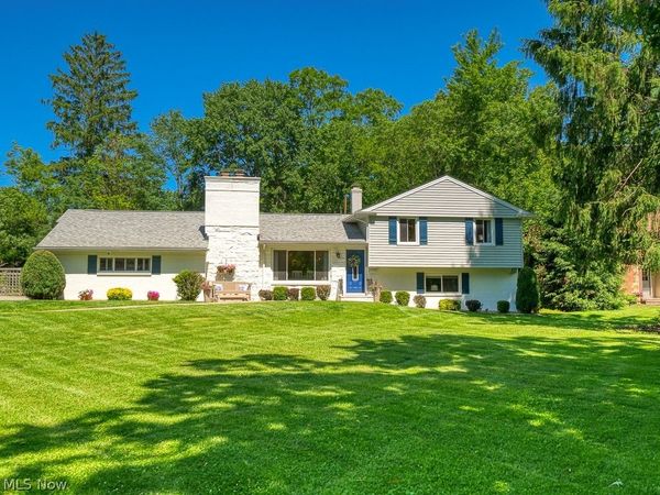 10511 Fitzwater Road , Brecksville, OH 44141