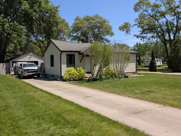 246 Birch Drive, Muskegon, MI 49445