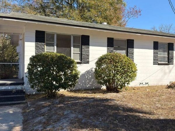 5627 BELAFONTE Drive, Jacksonville, FL 32209