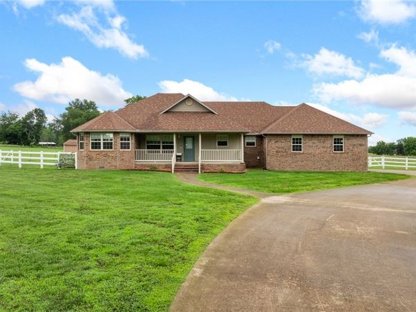 4516 Briarwood Drive , Harrison, AR 72601