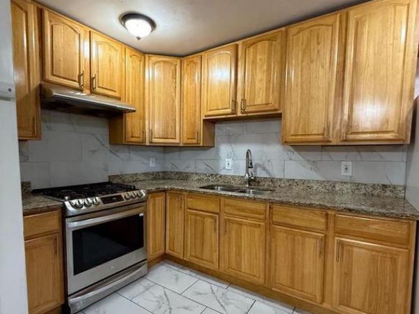 4240 SHEFFIELD AVENUE , PHILADELPHIA, PA 19136