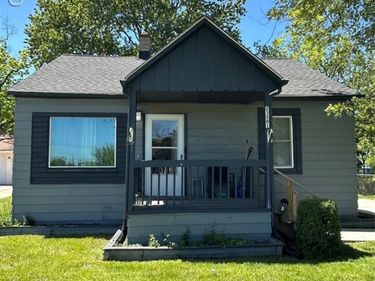 23581 Wagner Avenue, Warren, MI 48089
