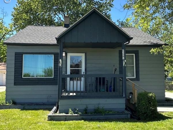 23581 Wagner Avenue, Warren, MI 48089