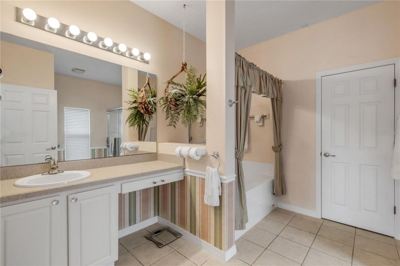 349 Mariners Gate Drive , Edgewater, FL 32141 Photo