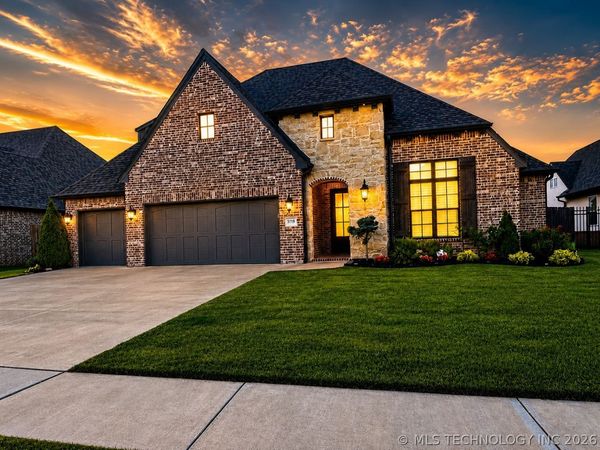 3719 E 116th Street S, Tulsa, OK 74137