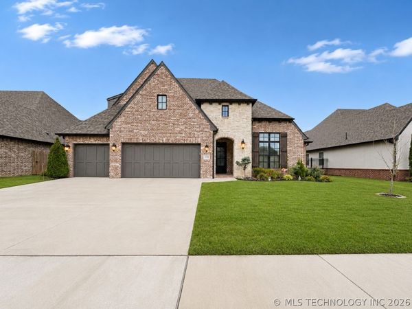 3719 E 116th Street S, Tulsa, OK 74137