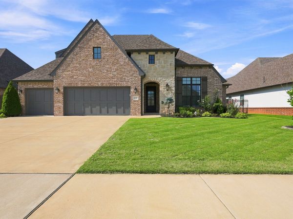 3719 E 116th Street S, Tulsa, OK 74137