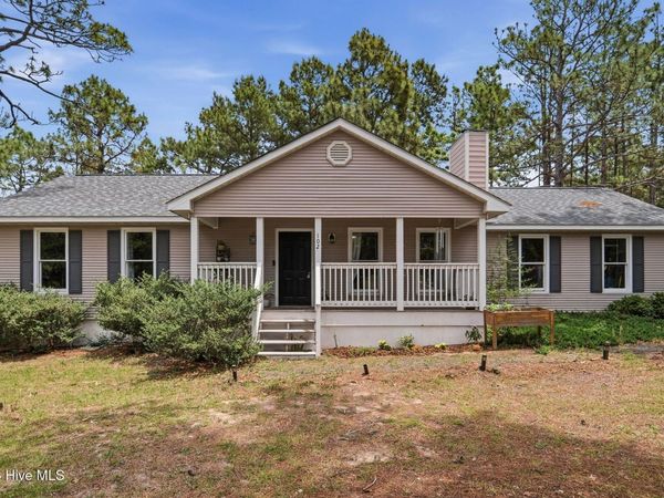 102 Pinesage Drive, West End, NC 27376