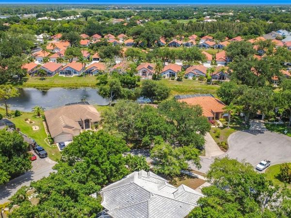 1216 WHITNEY DRIVE , VENICE, FL 34292