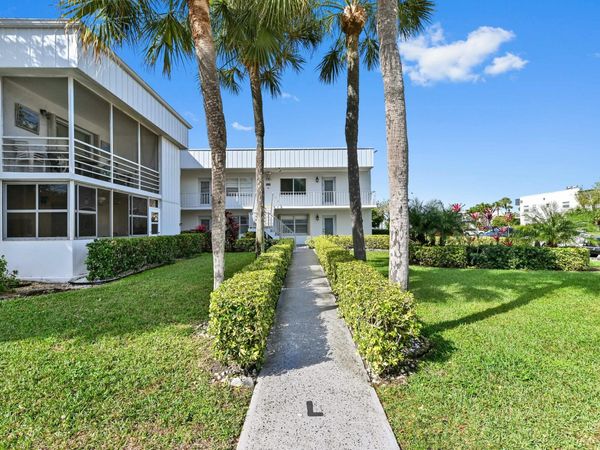 548 Burgundy L, Delray Beach, FL 33484