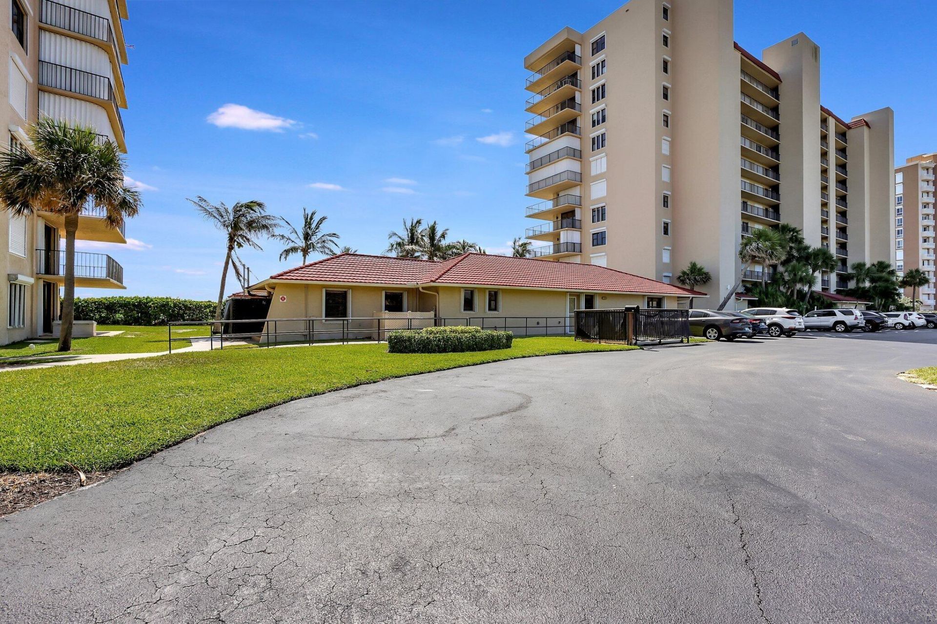 4250 N Highway A1a, Unit 102, Fort Pierce, FL 34949 Photo